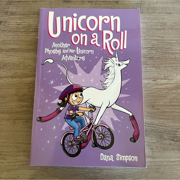Phoebe and Her Unicorn Set of Books 1-4 Young Readers Graphic Novels Book Series - Picture 5 of 10